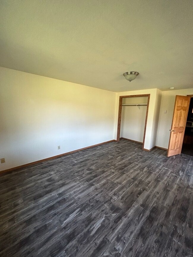 Building Photo - 52734 Reedsford Rd
