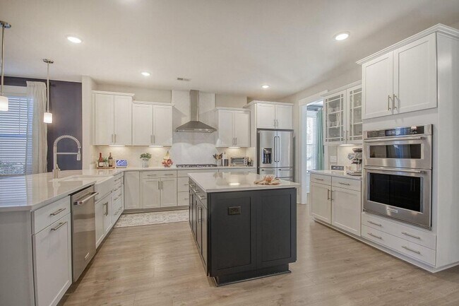 Building Photo - Refined Living in Midtown Nexton