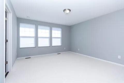 Building Photo - 951 Barclay Cir