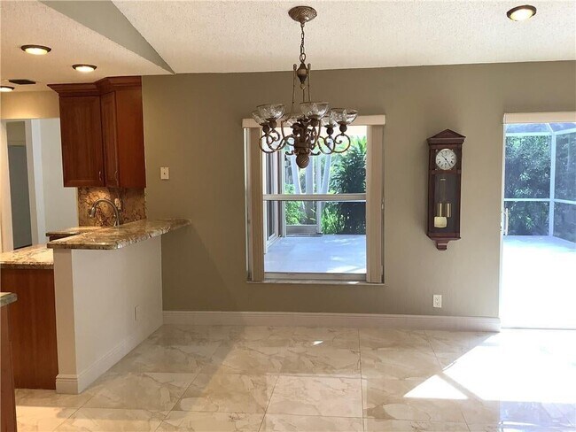 Building Photo - 4806 S Lee Rd