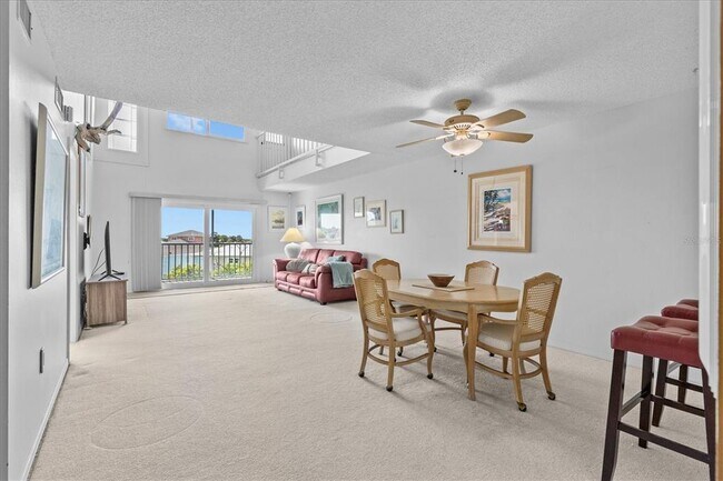 Building Photo - 5537 Sea Forest Dr