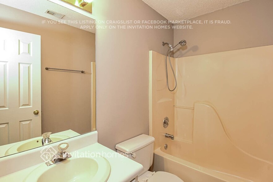 Building Photo - 4827 Baker Plantation Dr