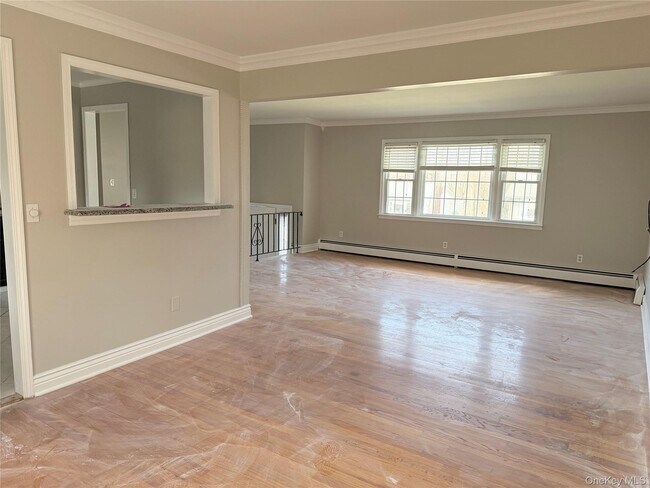 Building Photo - 12 Juniper Ln