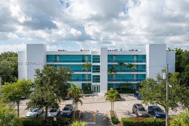 Building Photo - 652 NE 63rd St