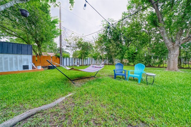 Building Photo - 5911 Dawnridge Dr