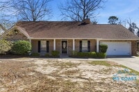 Building Photo - 880 Oio Pl