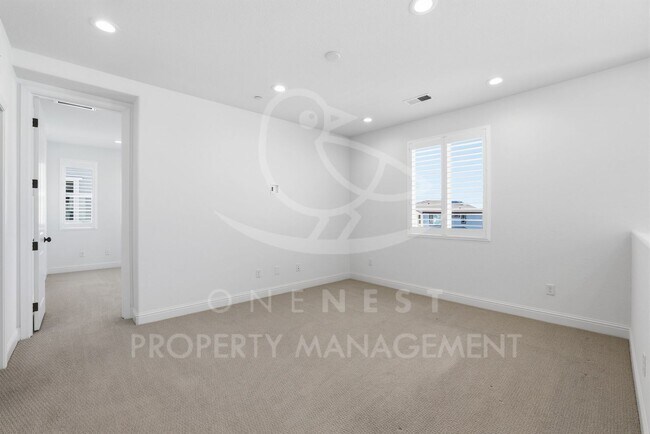 Building Photo - Executive 4-Bedroom Home with Loft in Twelve Bridges