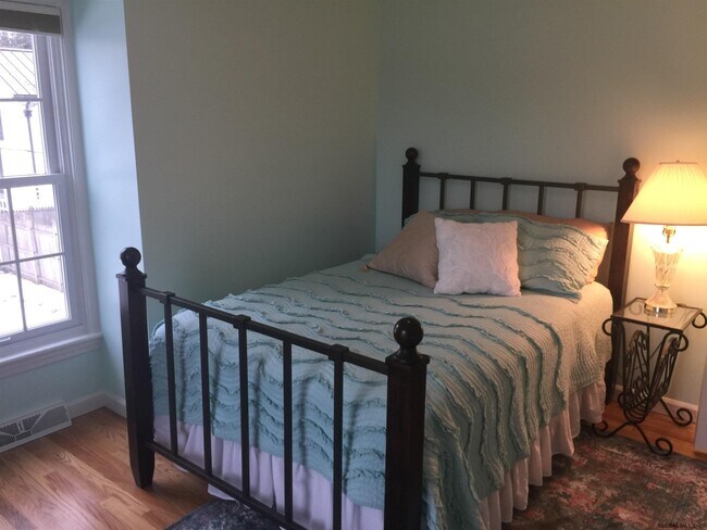 Building Photo - 18 Marvin Alley