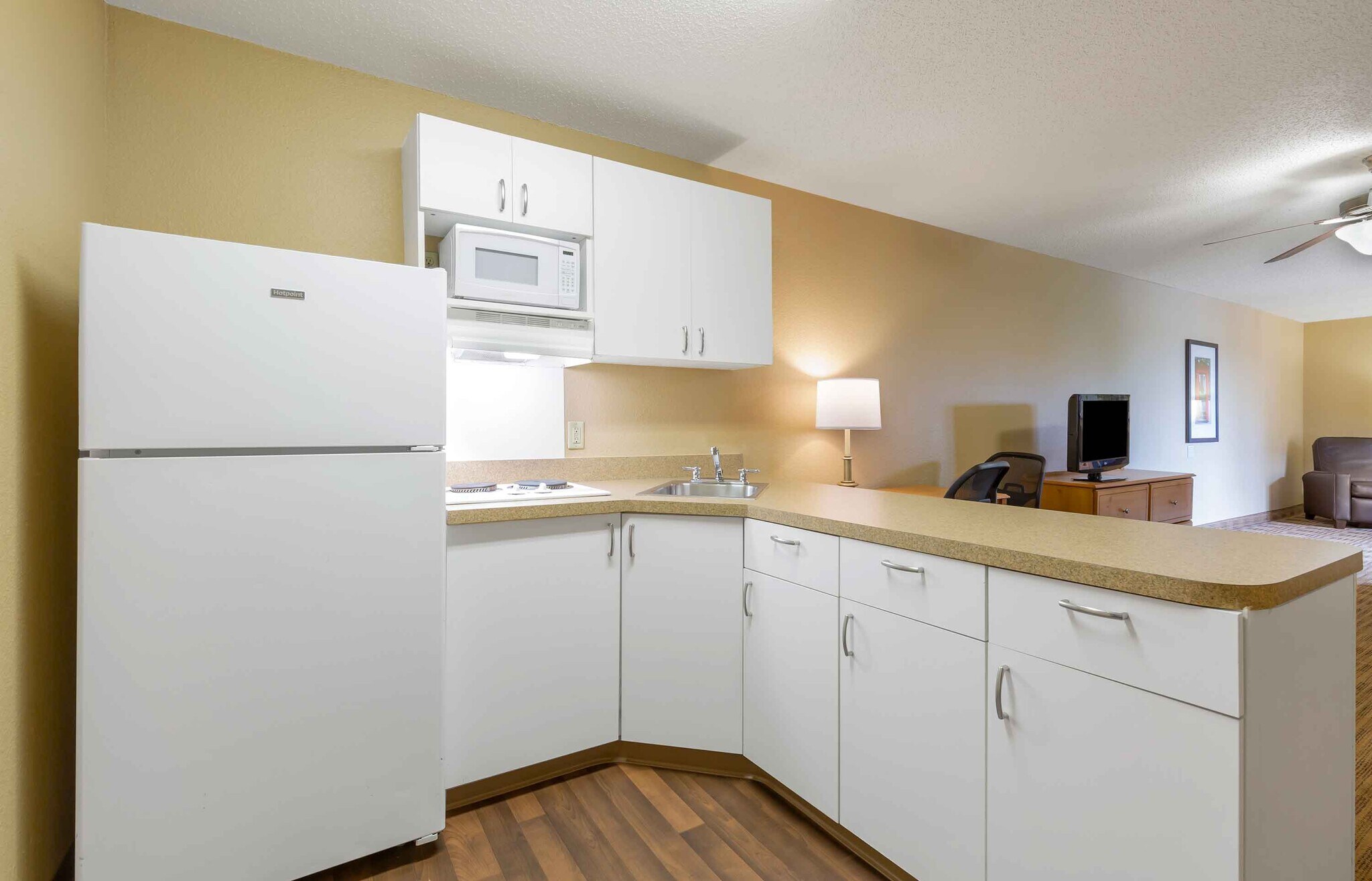 Building Photo - Furnished Studio-Columbia - Laurel - Ft. M...
