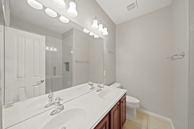 Building Photo - 5710 Everhart Manor Ln