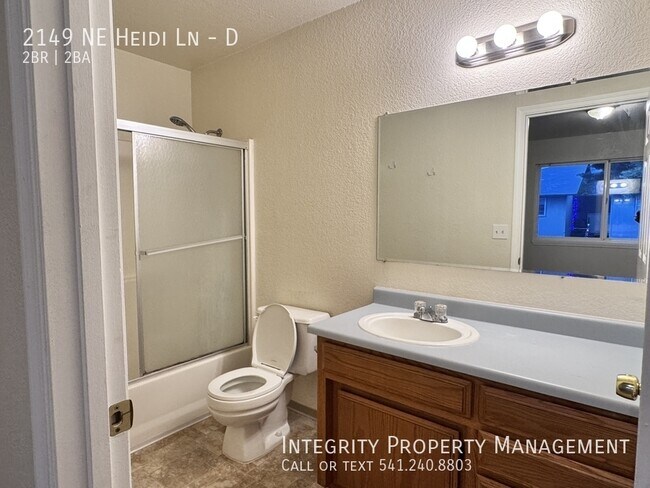 Building Photo - 2149 NW Heidi Ln