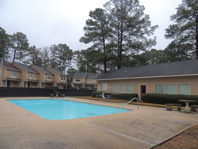 Building Photo - 1209 Huntsman Ct