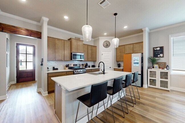 Building Photo - Spectacular Home in Southern Pointe!!
