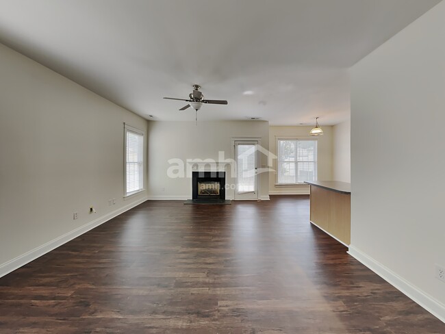 Building Photo - 13834 Carleen Way Dr