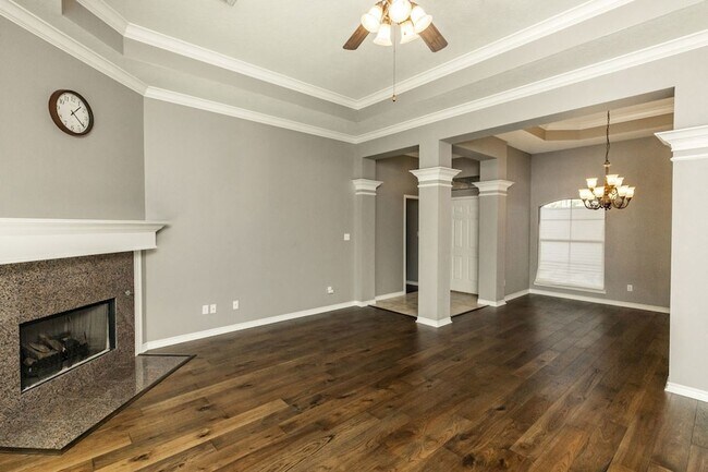 Building Photo - 434 Harbor Oaks Dr