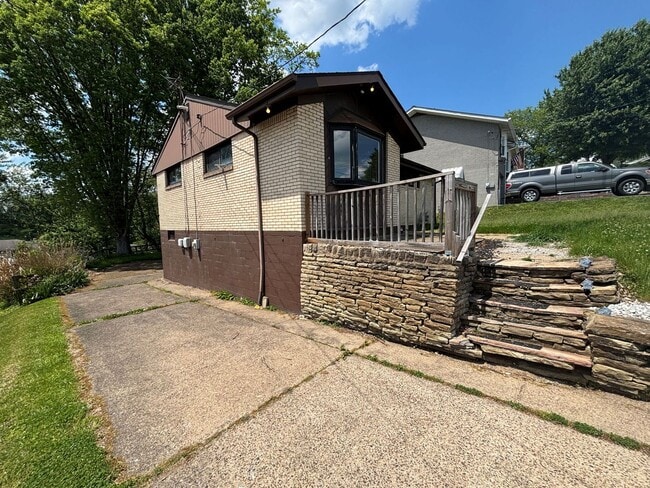 Building Photo - Jump into June and Own Your Own Home with our Summer Savings Spectacular!! - Lease-to-Own Opportu...