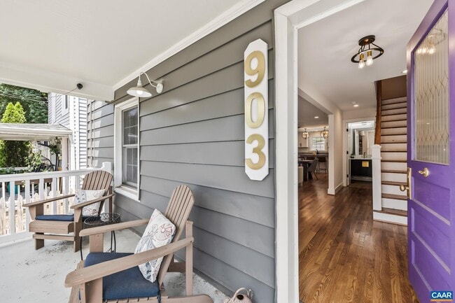 Building Photo - 903 Charlton Ave