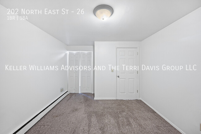 Building Photo - 202 N East St