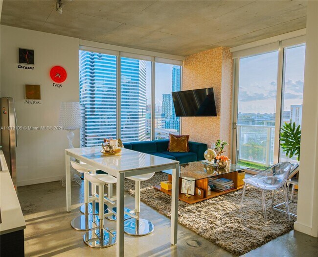 Building Photo - 151 SE 1st St