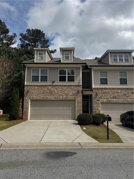Building Photo - 402 Mulberry Row
