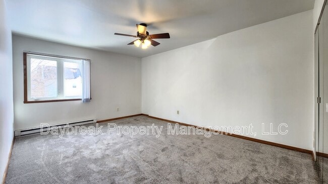 Building Photo - 1117 2nd Ave S