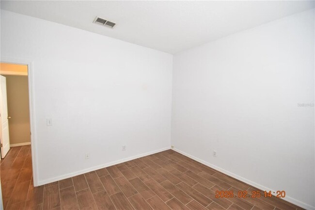 Building Photo - 813 Parsons Pointe St