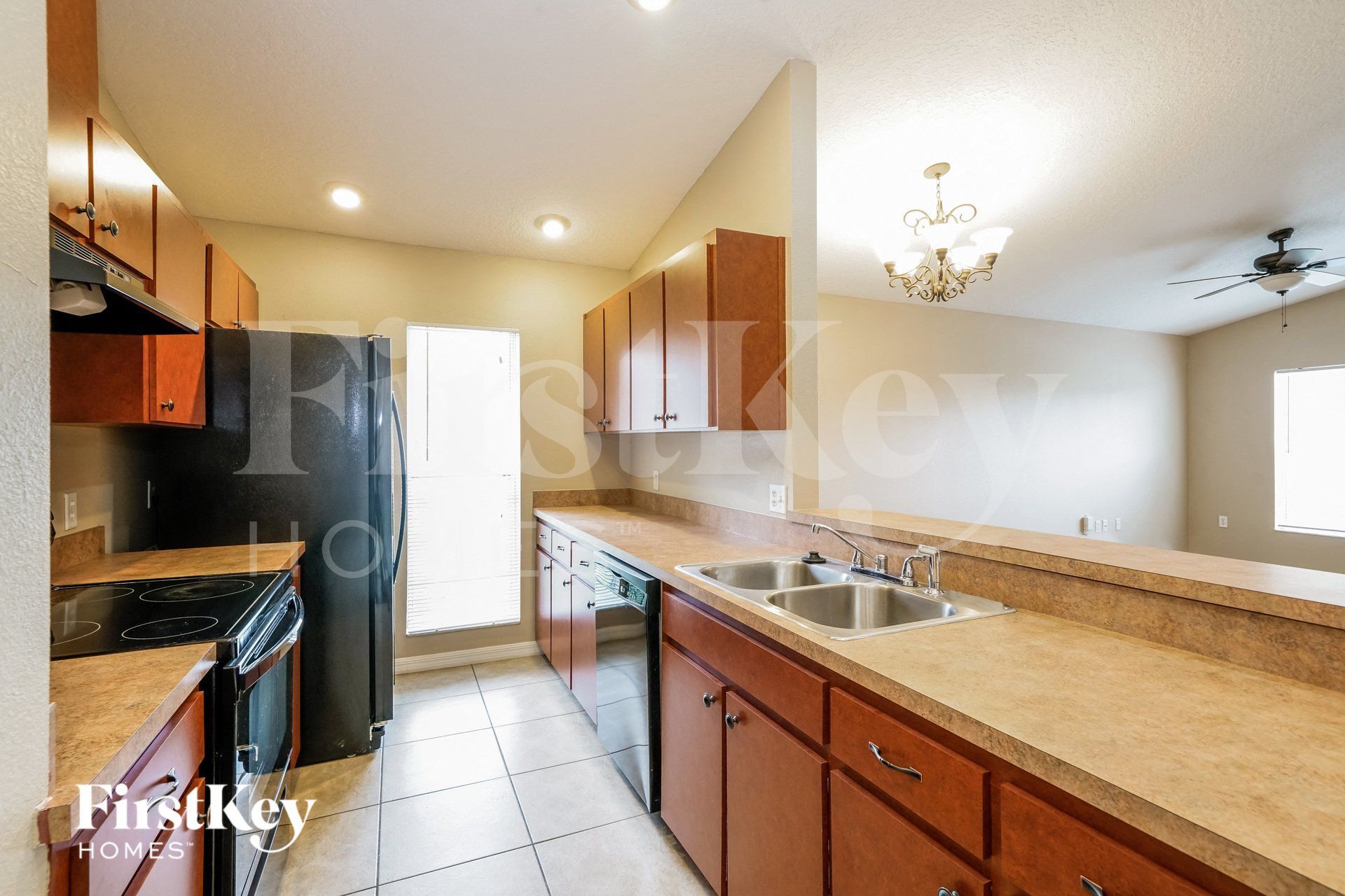 Building Photo - 1104 Old Mossy Ct