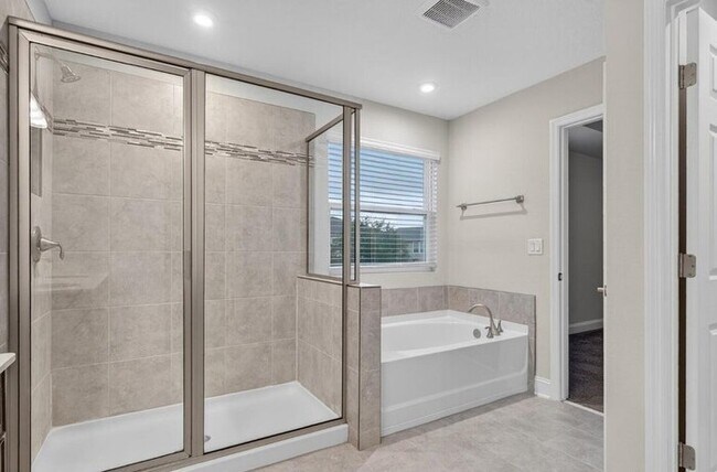 Building Photo - 411 Narrowleaf Dr