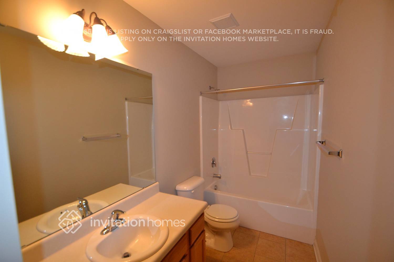 Building Photo - 1426 Cozart St