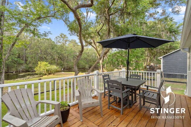 Building Photo - 40 Canopy Ln