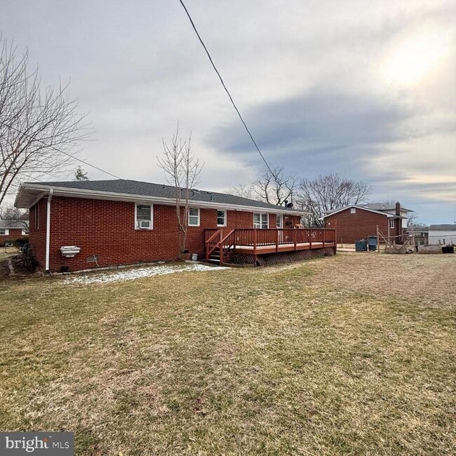 Building Photo - 8918 Virginia Ave