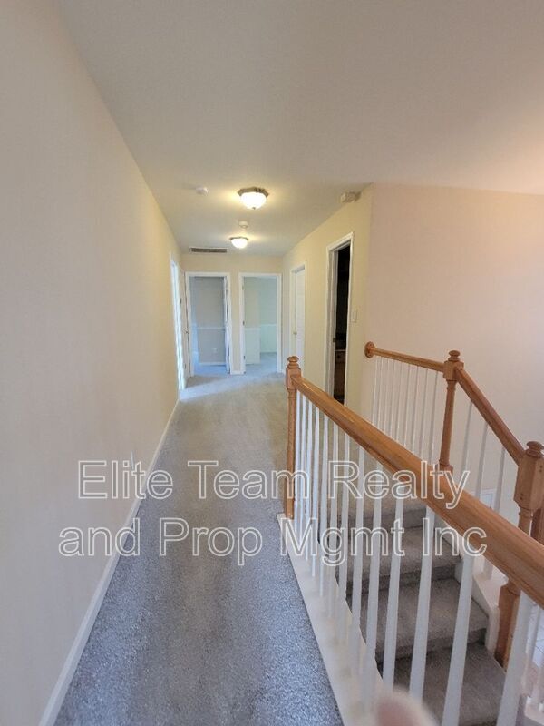 Building Photo - 4702 Ambridge Dr