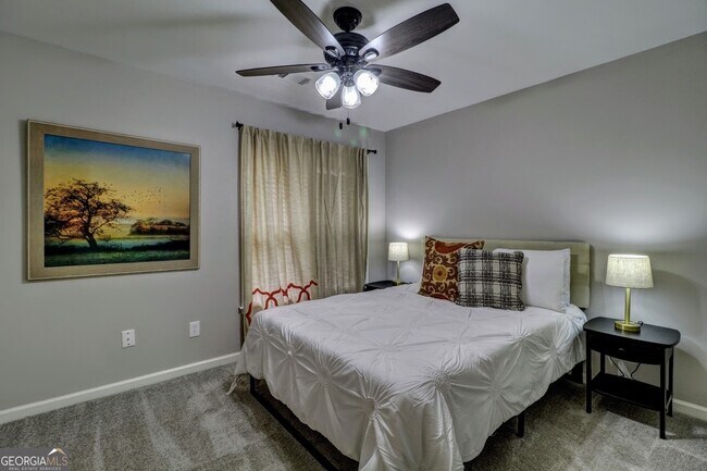 Building Photo - 10640 Victory Gate Dr