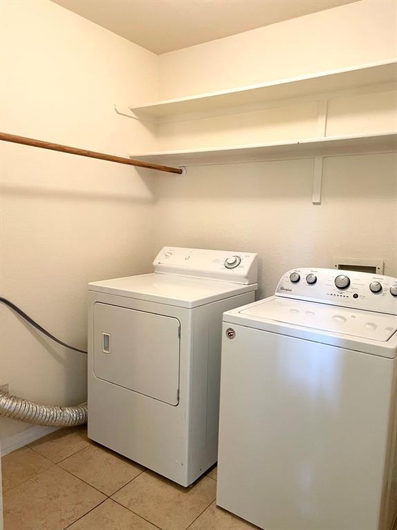 Building Photo - 16927 Bar Harbor Bend