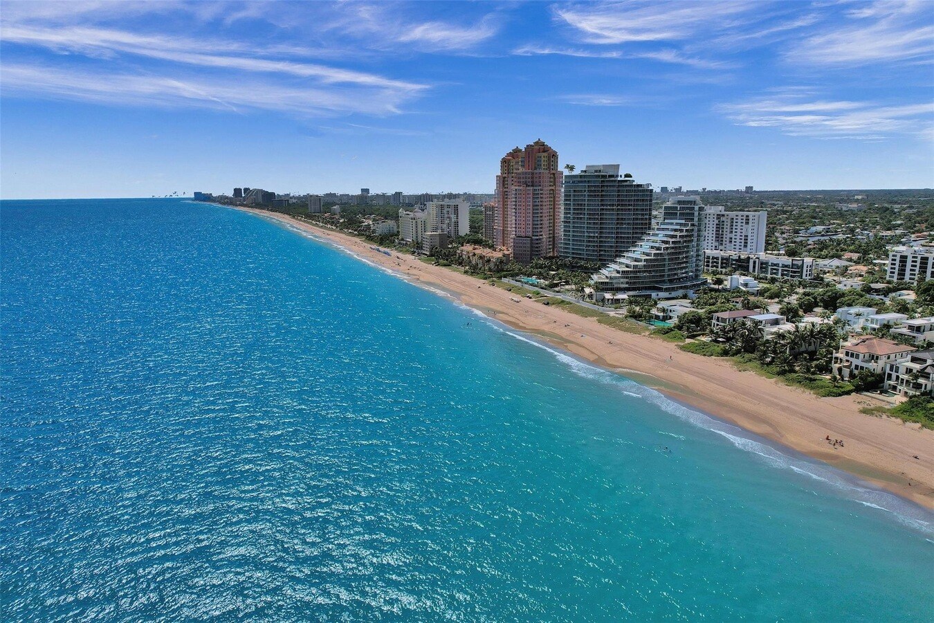 Building Photo - 2501 N Ocean Blvd