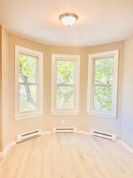 Building Photo - 1226 W Westmoreland St