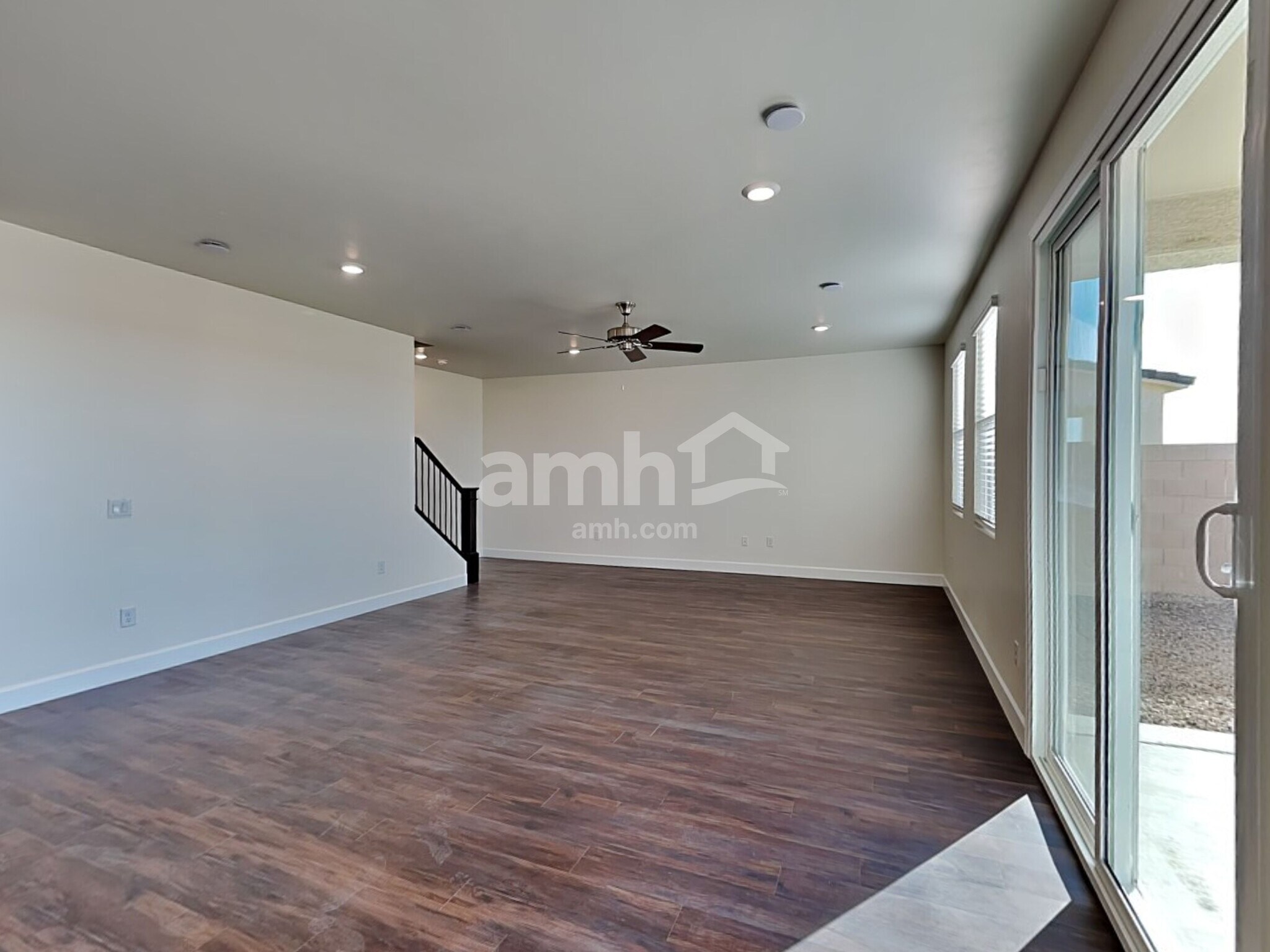 Building Photo - 9628 Harkes Dr