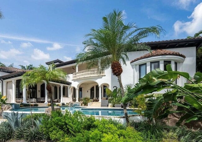 Building Photo - 432 S Hibiscus Dr