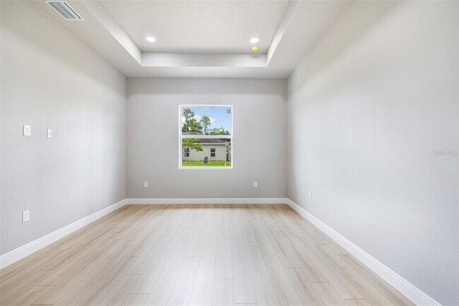Building Photo - 2635 Snug St