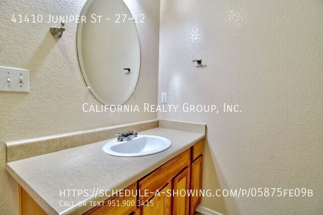 Building Photo - 41410 Juniper St