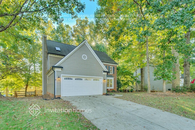 Building Photo - 8807 Doe Path Ln