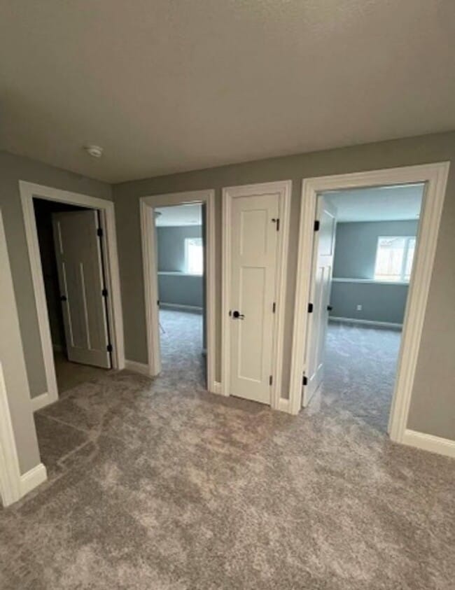 Building Photo - 3419 Laughlin St