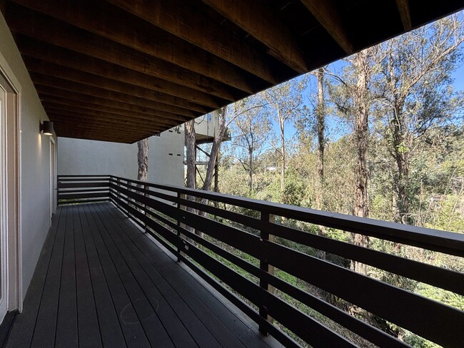 Building Photo - 6207 Westover Dr