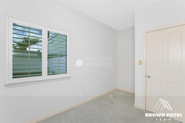 Building Photo - 84 Levant St