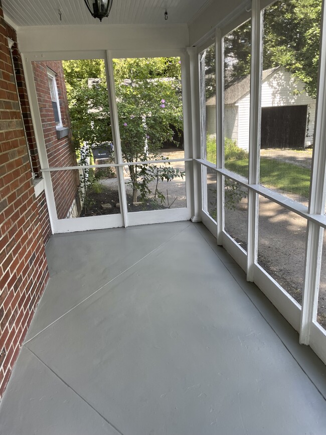 Screen Porch Inside - 217 Arcadia Park