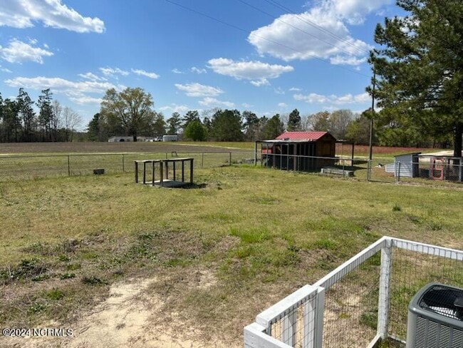 Building Photo - 4188 Lobelia Rd