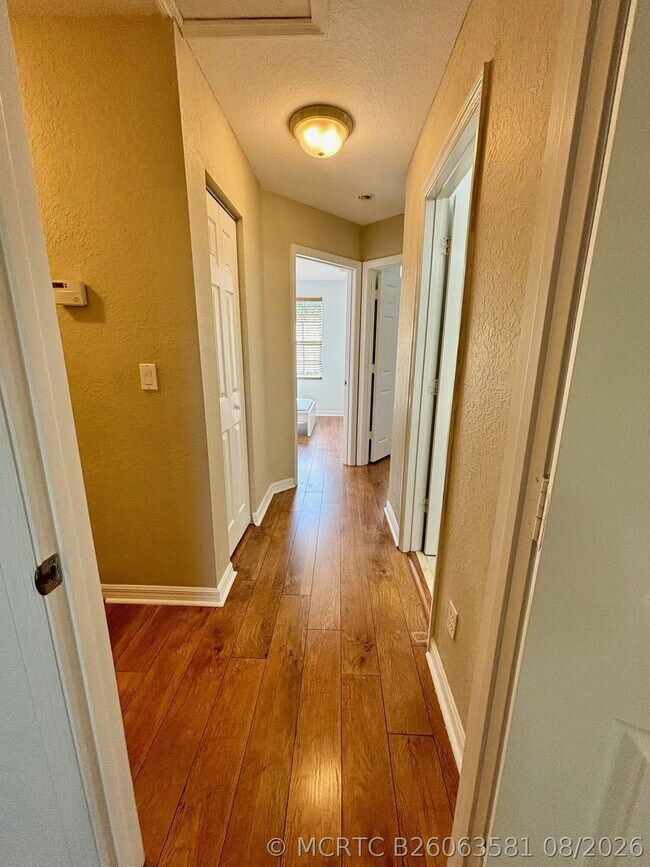 Building Photo - 22162 Majestic Woods Way