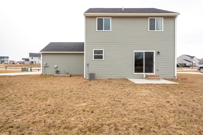 Building Photo - COMING SOON! Spacious 4-Bed Grand Blanc Home with Modern Comfort