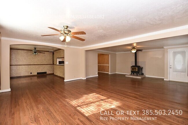 Building Photo - Welcome to your lovely new West Valley Cit...
