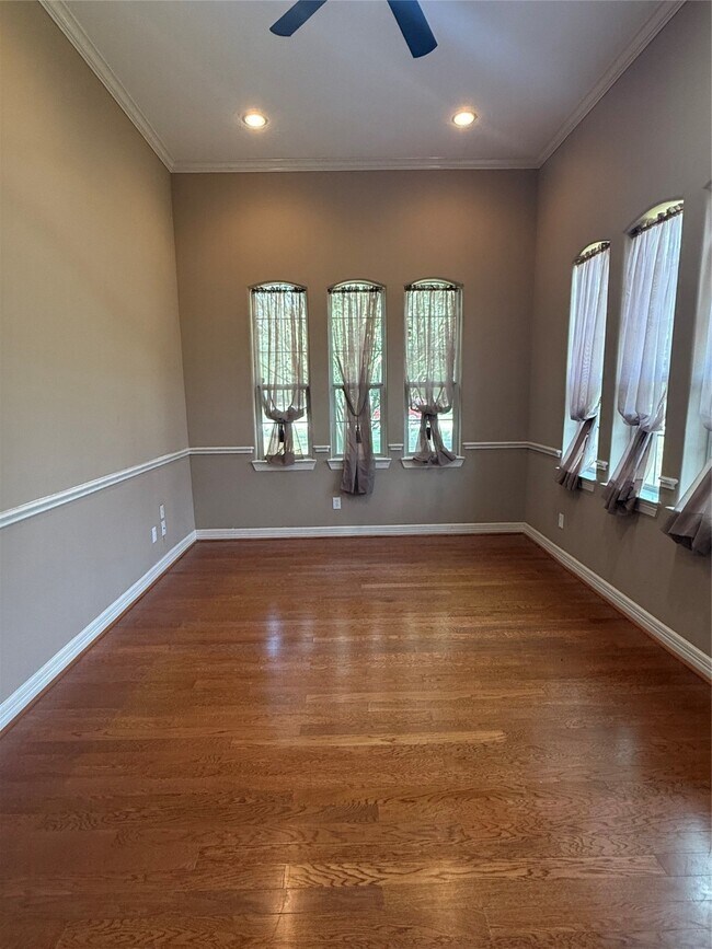 Building Photo - 3907 MOVADO Ct
